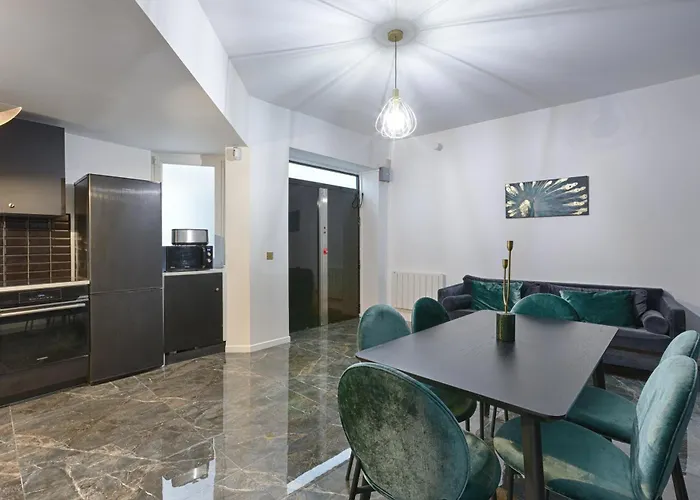 Mykeypers - Amazing Luxury Triplex 3br 8p - Arc De Triomphe Paris